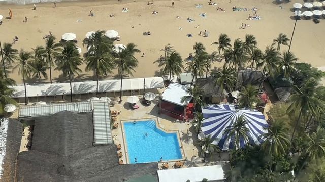 Бассейн, 27 этаж, отель Comodo nha Trang, Нячанг, Вьетнам, Февраль 2026 г. смотреть онлайн