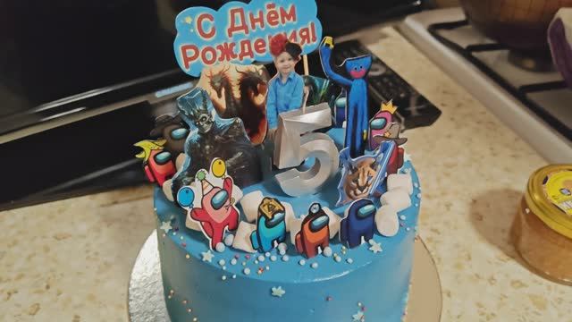 Потеряла обручальное кольцо / У бабушки / Торт на день рожденья (02.26)