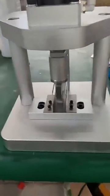 Пресс для обжима оптического кабеля RBTX-1T смотреть онлайн