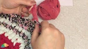 Коврик из старых футболок-2 Всемирный день вязания на публике