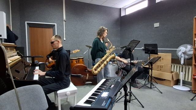 Home Fries. Joshua Redman.mp4