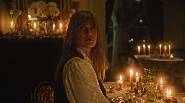 Сладкая парочка (2025) / Медовый букет / Медовые гроздья / Honey Bunch