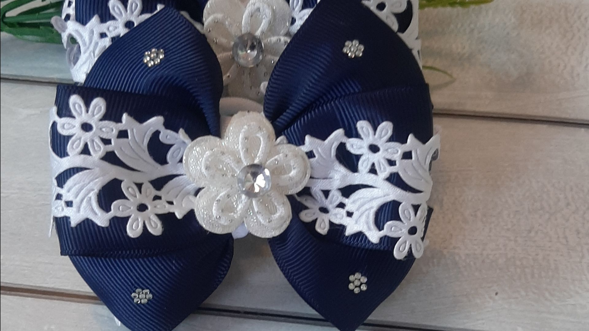 МК. Школьные бантики из репсовой ленты шириной 4см. своими руками.