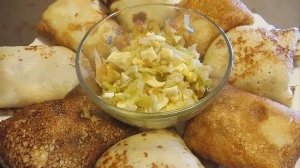 Блинчики жареные с капустой и яйцом. Очень вкусно!