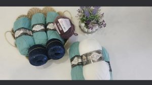 Новая пряжа. Новые идеи и почти готовая работа.