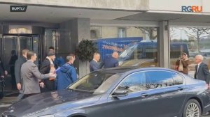 Делегация РФ во главе с Мединским прибыла на место трехсторонних переговоров по Украине