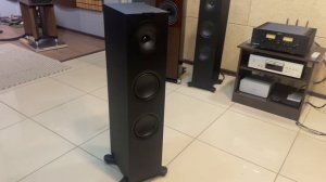 Мир чистого звучания с акустикой KEF Q7 META BLACK!