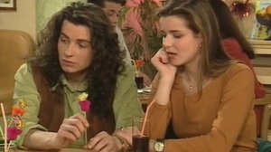 Элен и ребята 109 серия «Потрясающая подруга» (сериал, 1992)