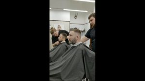 Мужская стрижка в классическом барбершопе в Новосибирске - TRUE BARBERSHOP
