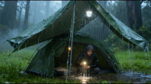 Кемпинг под проливным дождем. Пытаюсь соорудить теплую и уютную палатку. Бушкрафт