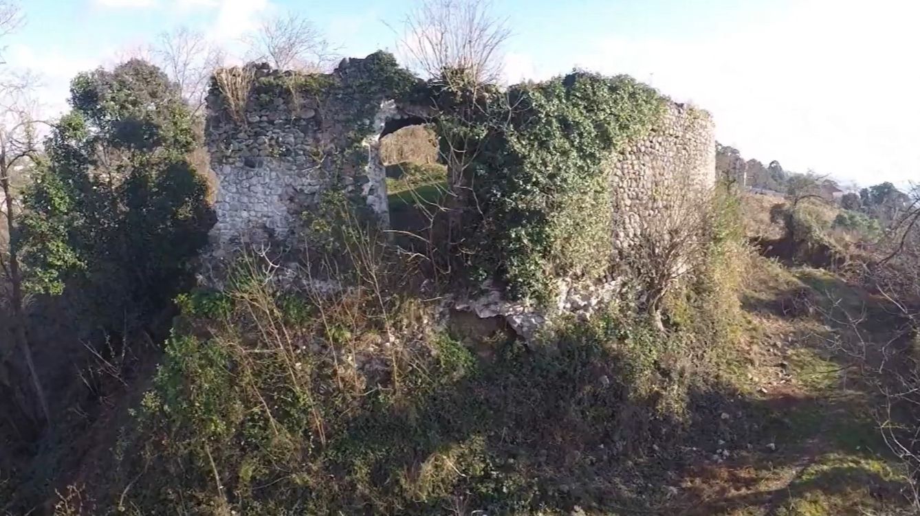 Замок Баграта - одна из старейших достопримечательностей Абхазии (февраль, ЗИМА-2026) смотреть онлайн