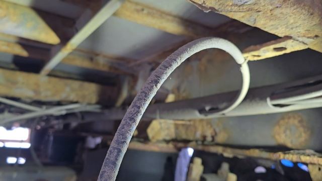 Замерз воздух в прицепе , что делать  в пути
