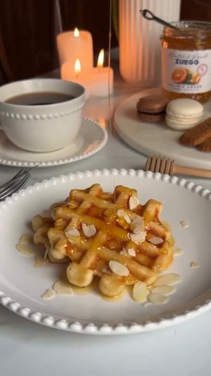 Мёд с маслом