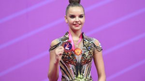 Художественная гимнастика - Дина Аверина.