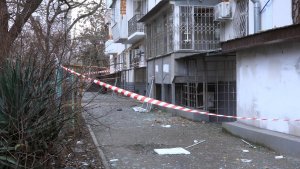 Коммунальные службы Севастополя ликвидируют последствия атаки ВСУ