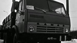 1977 год. Тюмень. Автомобильная выставка. Автотранспорт за 60 лет Советской власти.