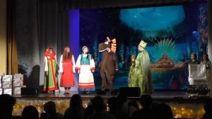 Конь  спасает новый год