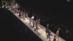 Показ женской коллекции Dolce & Gabbana весна-лето 2019