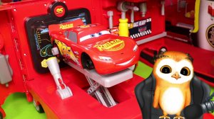 МОЛНИЯ МАККВИН ТАЧКИ МАЛЕНЬКИЕ И БОЛЬШИЕ ИГРУШКИ МУЛЬТИКИ ДЛЯ ДЕТЕЙ