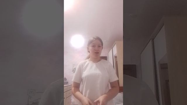 Страшная история ужасов на ночь она придала меня 😧😨😱😱😱