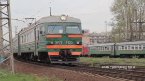 Электричка ЭР2 RVR видеообзор от проекта Железнодорожное - 1 серия. Поезд легенда на железной дороге