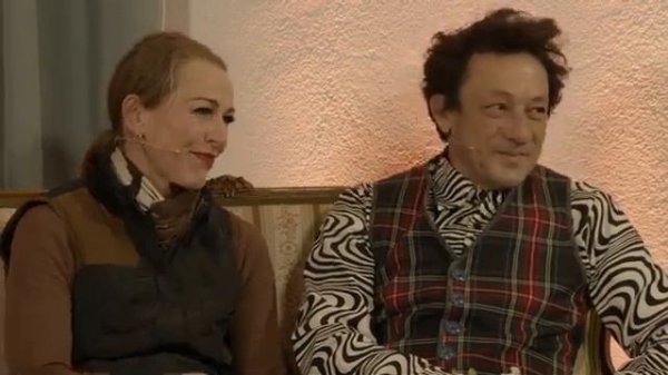 Auf einen Kaffee in der Romantik mit Sarah Schwarz und Sergio Nguyen