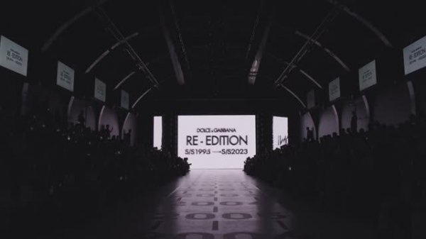 Показ мужской коллекции Dolce & Gabbana весна-лето 2023