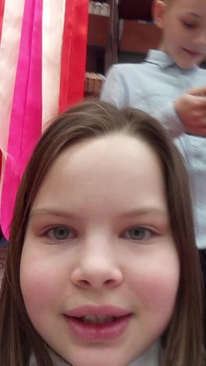 сидим в библиотеке