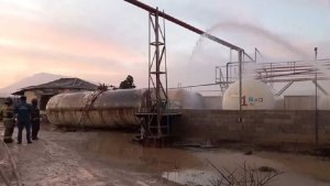 Стали известны подробности пожара на нефтебазе в Дагестане