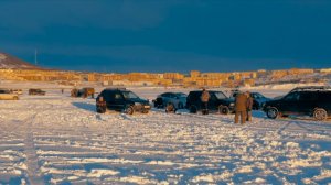 Запрет на выезд и выход на лёд в Магадане продолжает вызывать споры
