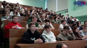 Диалог о политике с будущими юристами, социологами, управленцами