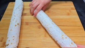 БЕРУ ОБЫЧНЫЙ ФАРШ И ЛАВАШ, а ПОЛУЧАЕТСЯ ТАКАЯ ВКУСНЯТИНА. ОЧЕНЬ ВКУСНЫЙ ОБЕД ИЛИ УЖИН!