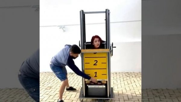 Solange Kardinaly Compressed By Comedian Titonelly