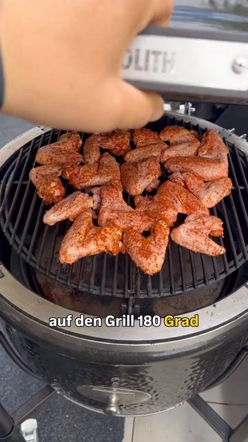 рецепт острых крыльев BBQ на гриле Monolith
