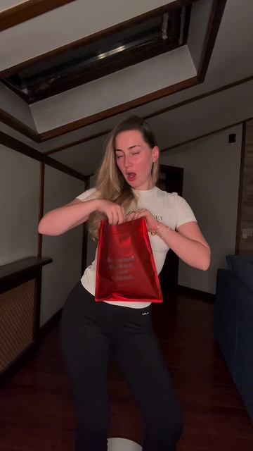 ✨ Распаковка моих последних покупок от Mesh’n’Flesh
Наконец-то показываю вам юбку и штаны, которые п