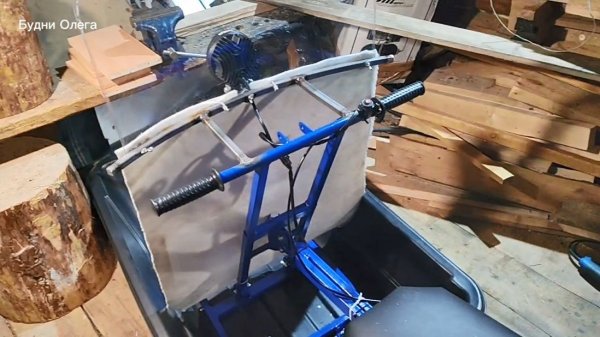 УСТАНОВИЛ ЗАЩИТУ ОТ ВЕТРА ИЗ ЛИНОЛИУМА НА АЛЬБАТРОС ХЛВ9. 06.02.26