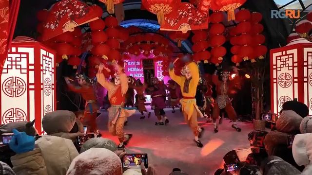 Открытие фестиваля "Китайский Новый год" в Москве на Манежной площади смотреть онлайн