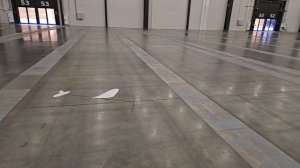 ОР500 заходит на посадку. Простые зальные резиномоторки. авиамоделирование для детей.