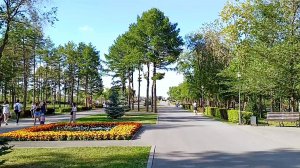 Магнитогорск, идём по проспекту Ленина в парк у Вечного огня, Правобережный район (14.08.2022)