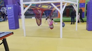 Первая игра в теннис. Новогодние каникулы. Обновление Пандора Парк