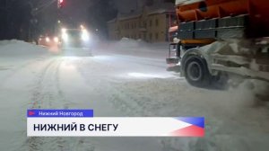 В Нижнем Новгороде дорожные службы работают над устранением последствий удара балканского циклона