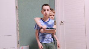 Экстремальные прятки от брата-близнеца Димы!