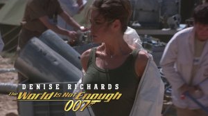 Denise Richards (The World Is Not Enough, 1999)