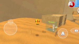 золотой квадроцикл в пустыне