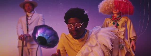 LSD - Thunderclouds Ft. Sia, Diplo, Labrinth