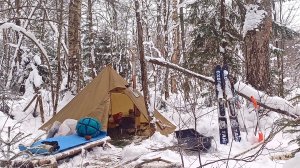 Зимой в лесу. Поход с ночёвкой. Готовим на печи...