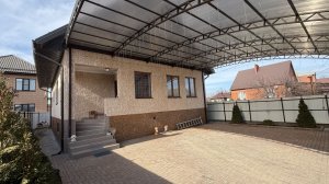 Дом с ремонтом для большой семьи в Краснодаре!