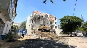 Команда по сносу дамов!