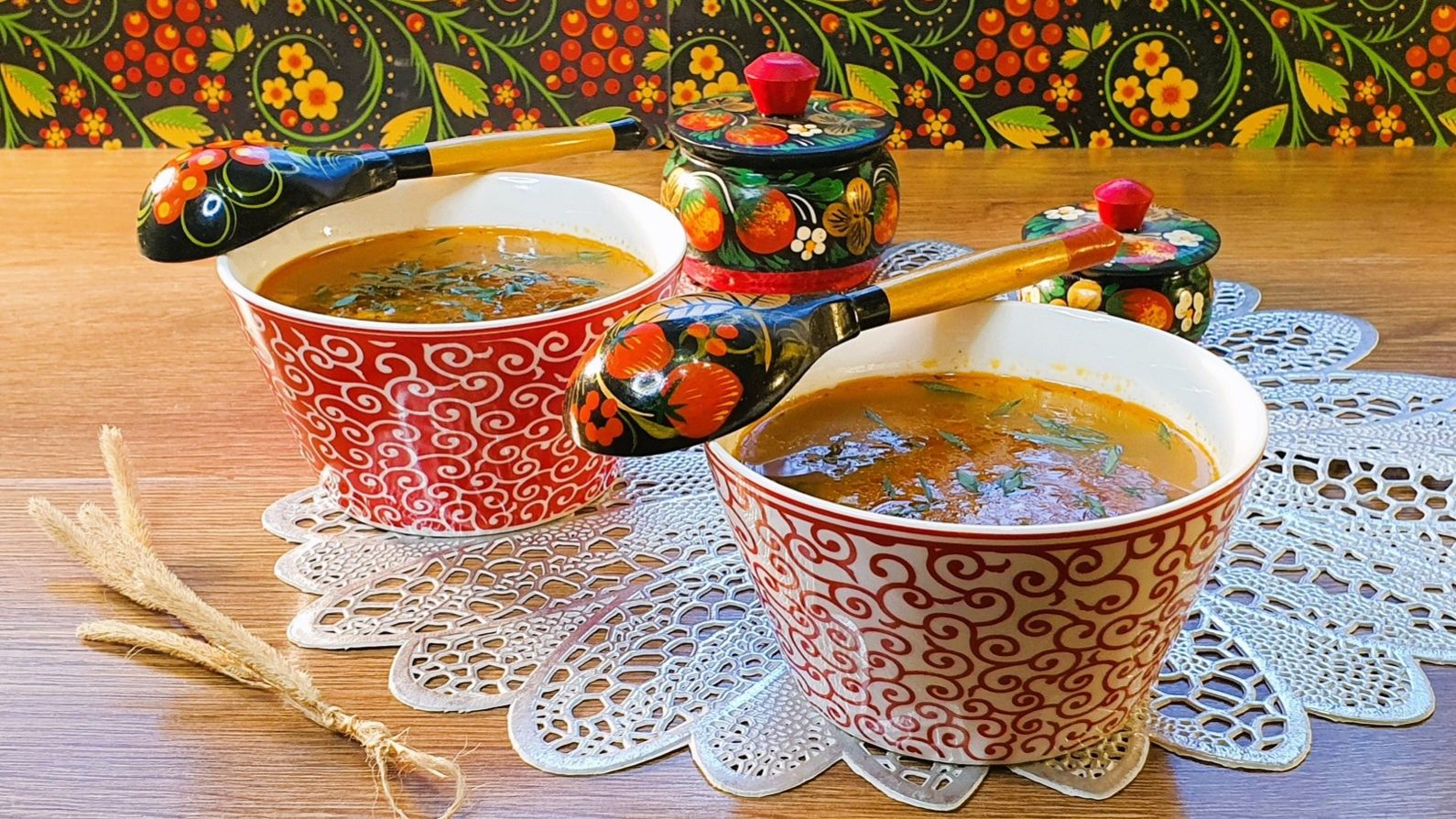 Суп с маринованными огурцами и перловкой