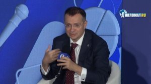 «Под Нарвой его опозорили — он вернулся и стал Великим»: Мединский о характере Петра I